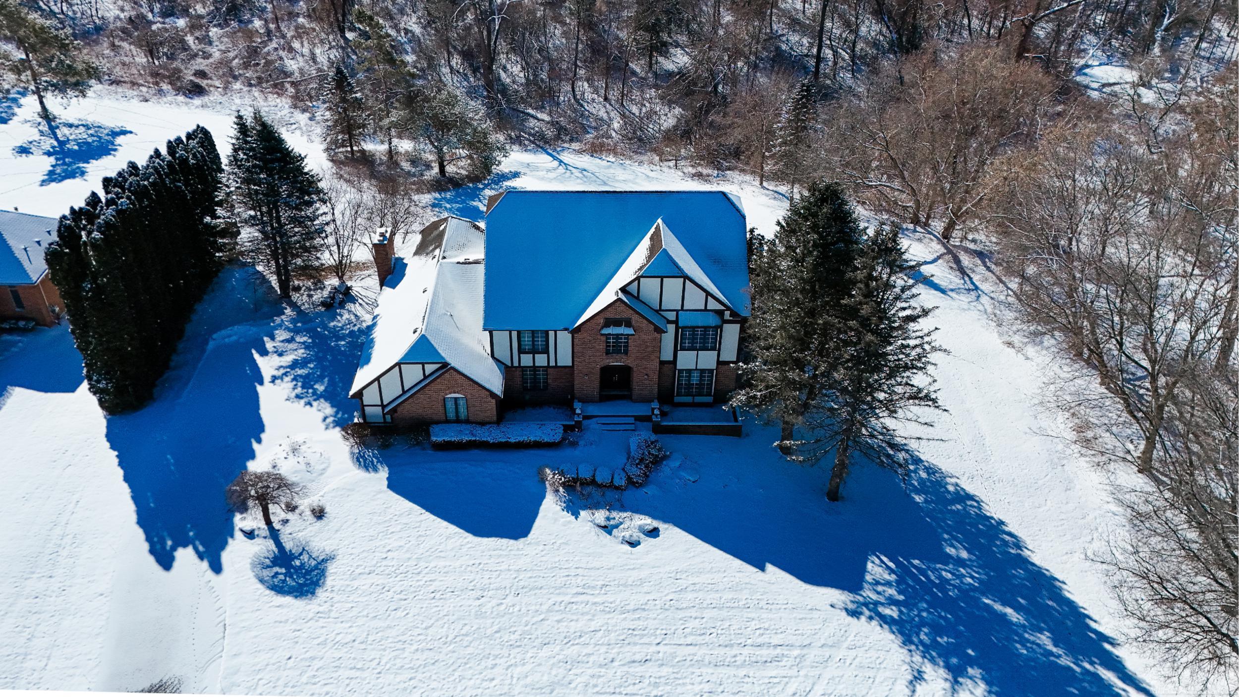 133 Flumerfelt Lane Rochester, MI 48306 - Photo 94 of 99 50200527-65d170b3-d4ad-4078-a7bd-e6cdad11edc2.JPG