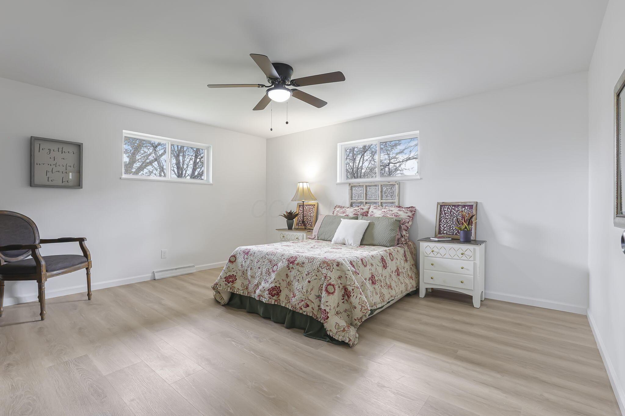 2425 Blue Valley Road Southeast Lancaster, OH 43130 - Photo 20 of 51 Primary Bedroom
