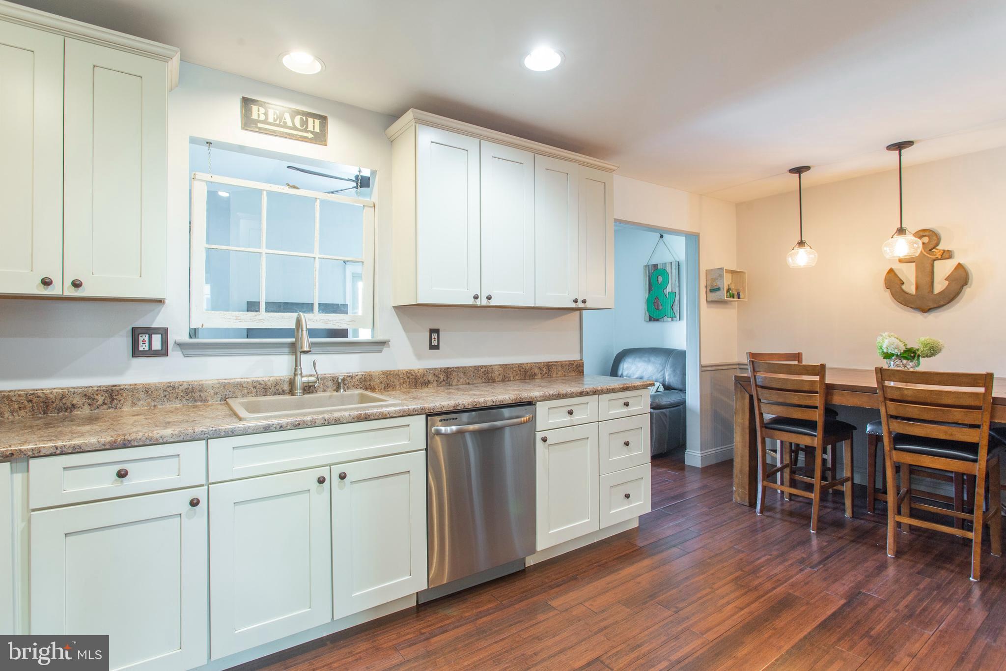 403 Carpenter Circle Brookhaven, PA 19015 - Photo 7 of 40 Gallery Image 7