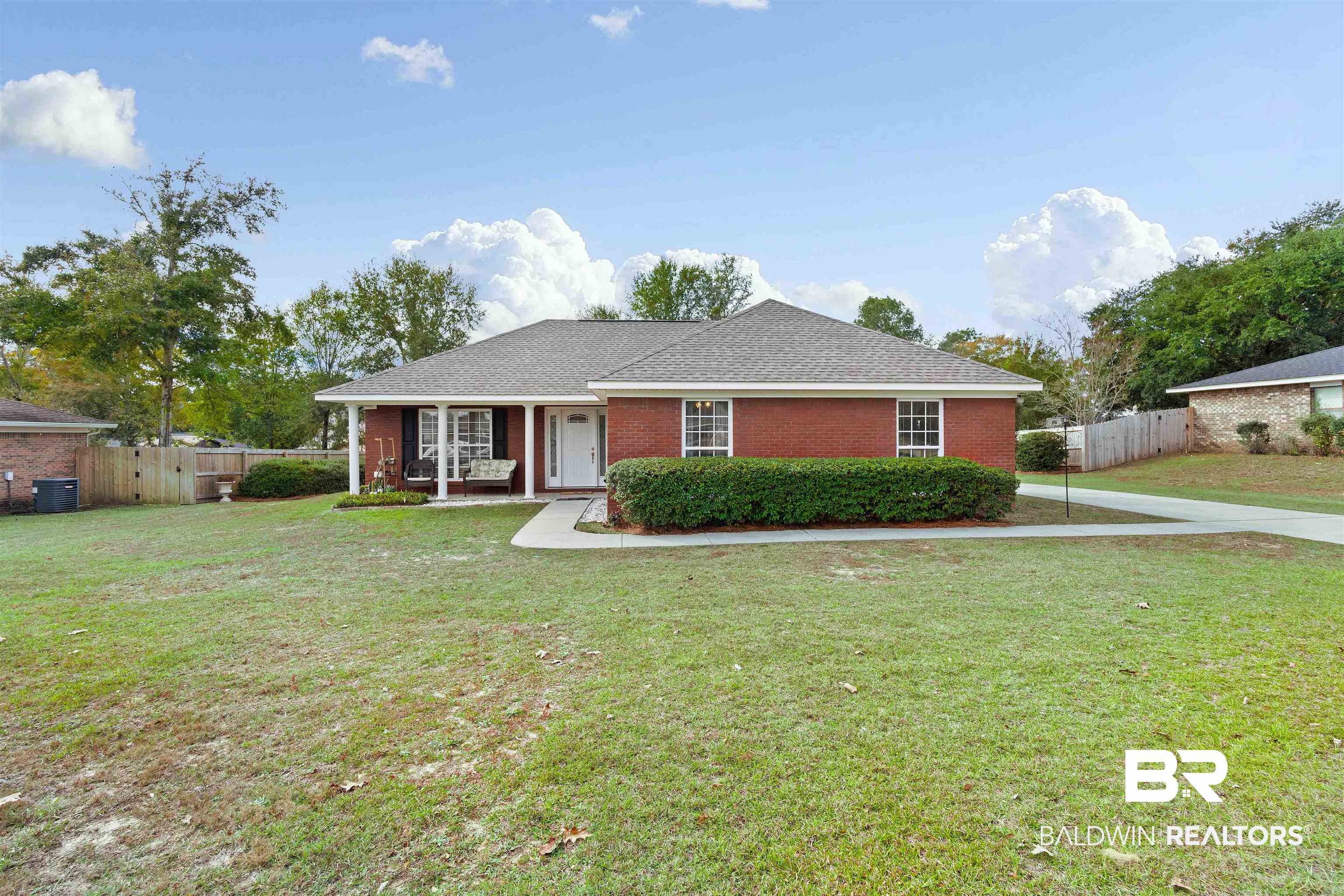 116 Robbins Boulevard Daphne, AL 36526 - Photo 2 of 27