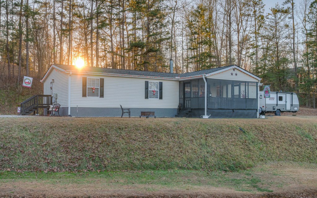 215 Turkey Ridge Drive Murphy, NC 28906 - Photo 43 of 47