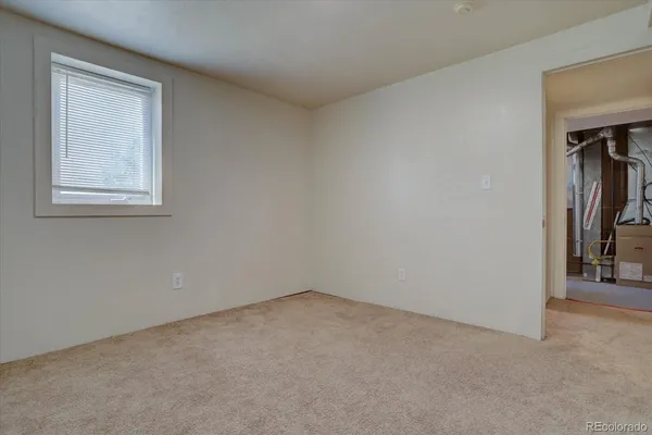 a view of a storage & utility room
