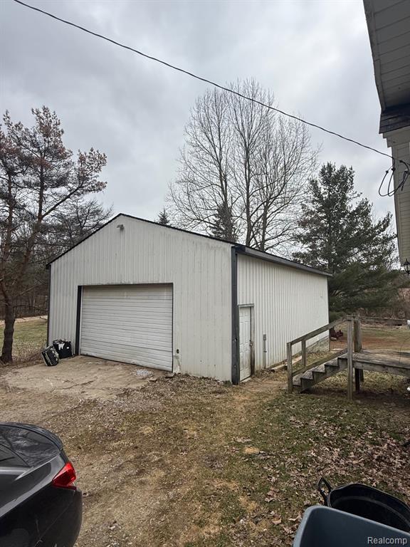 4226 Welch Road Attica, MI 48412 - Photo 3 of 20