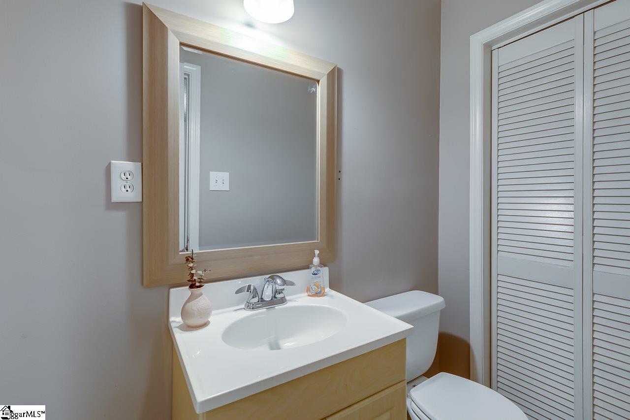 4207 Hembree Creek Road Anderson, SC 29625 - Photo 11 of 36 Gallery Image 11