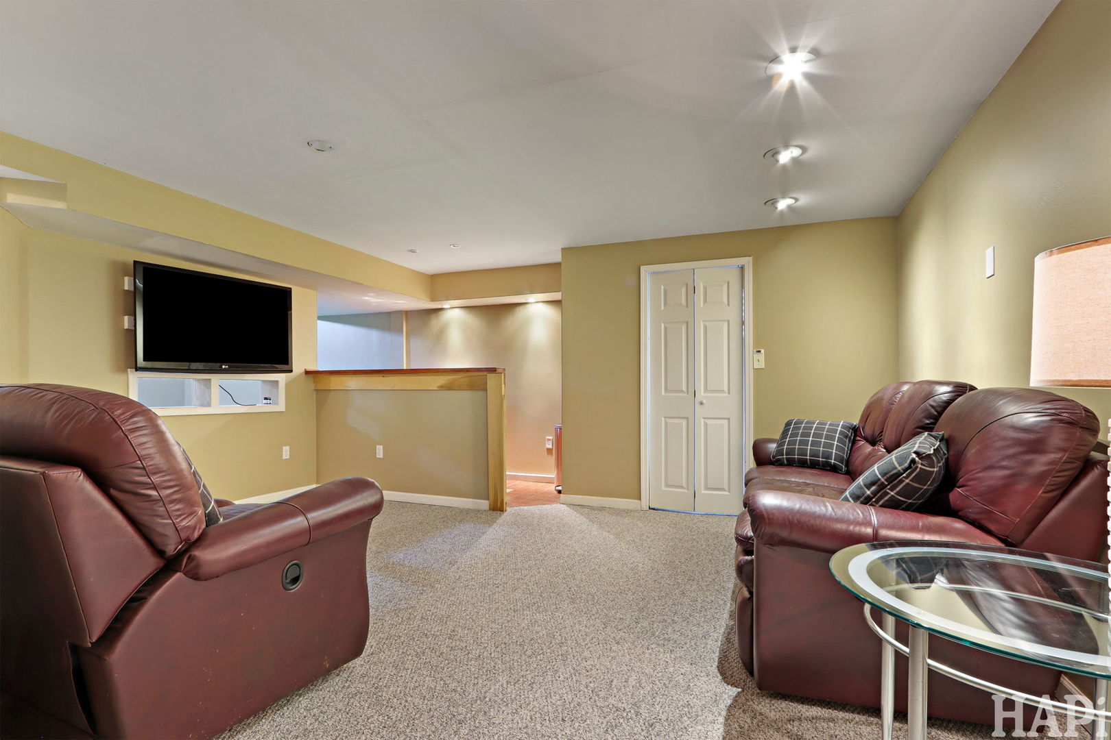 10N775 Muirhead Road Elgin, IL 60124 - Photo 28 of 45 Gallery Image 28