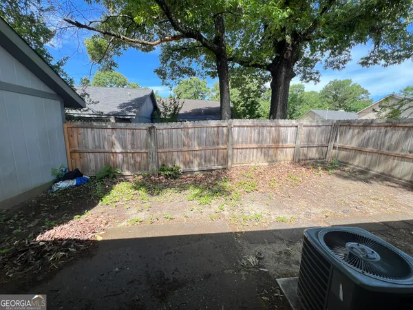 $110,000 | 212 Tallulah Trail, Unit 1, Warner Robins, GA 31088