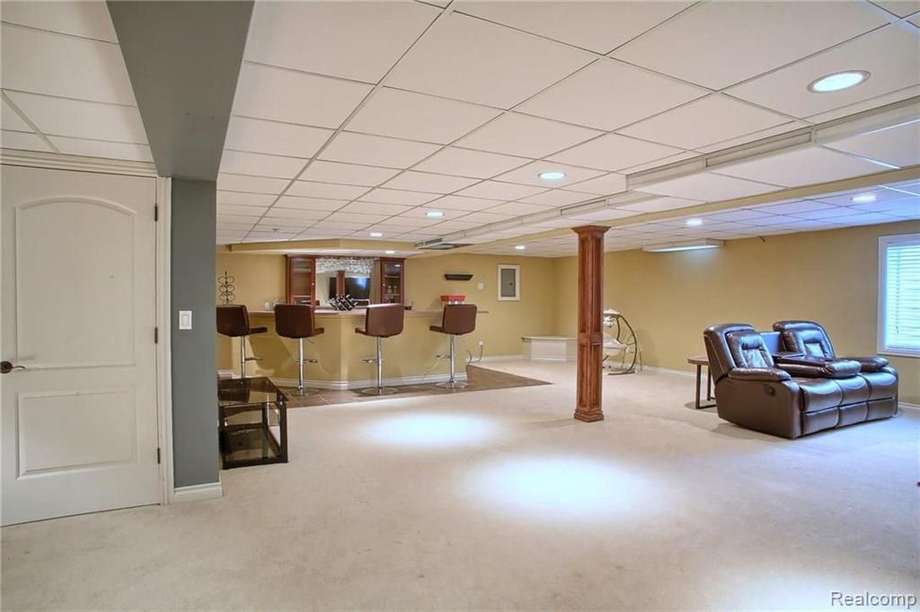 26019 Mariners Point New Baltimore, MI 48051 - Photo 19 of 21