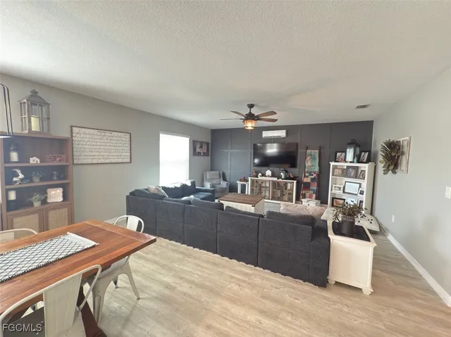 $548,000 | 713 Northwest 37th Place, Cape Coral, FL 33993