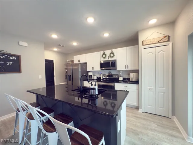 $548,000 | 713 Northwest 37th Place, Cape Coral, FL 33993