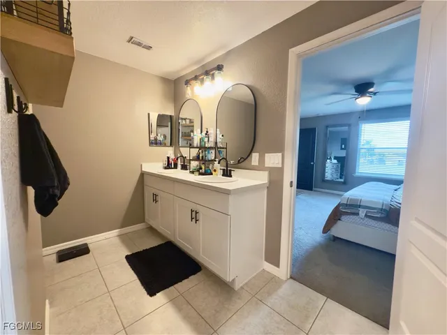 $548,000 | 713 Northwest 37th Place, Cape Coral, FL 33993