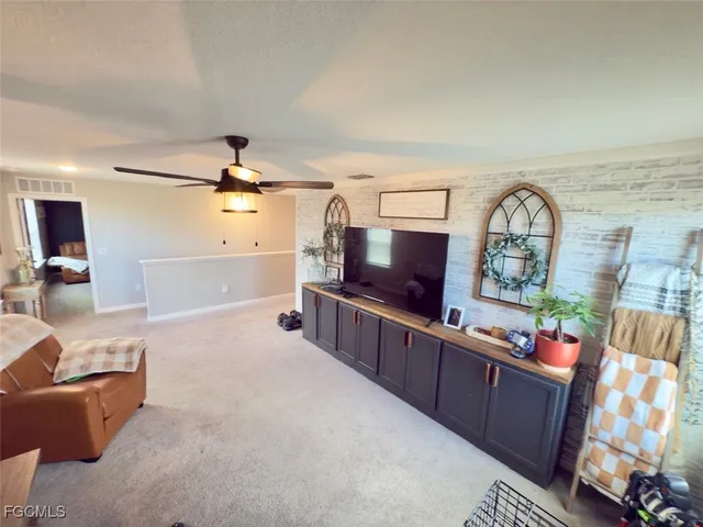 $548,000 | 713 Northwest 37th Place, Cape Coral, FL 33993