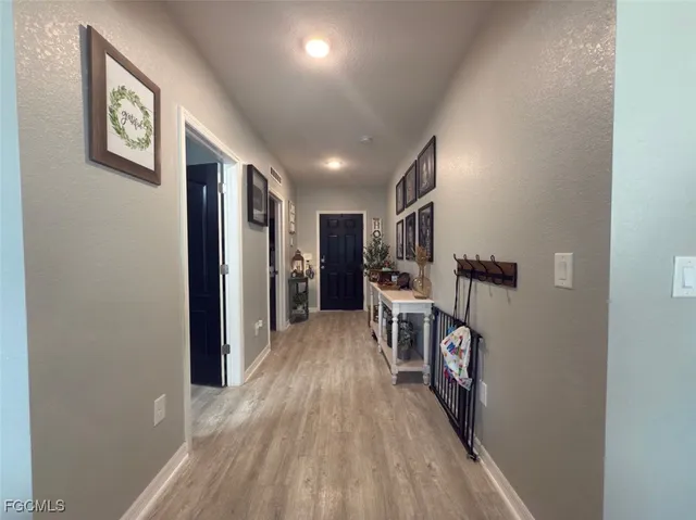 $548,000 | 713 Northwest 37th Place, Cape Coral, FL 33993