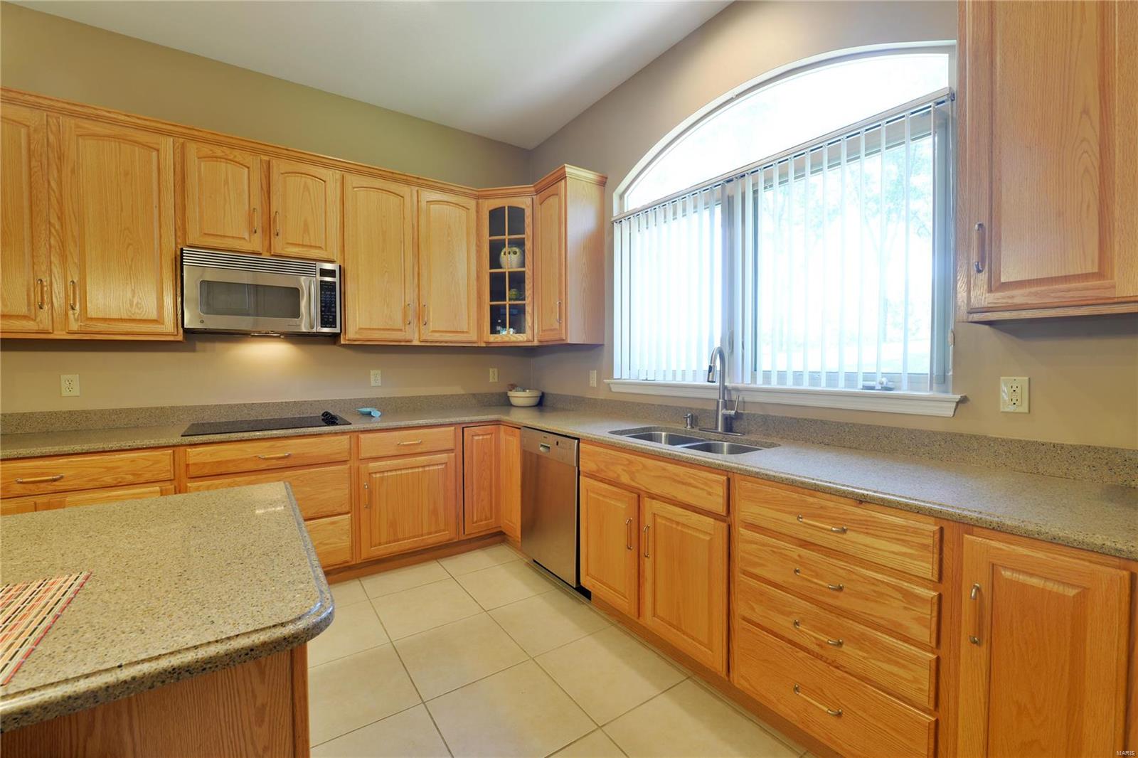 809 Wildflower Valley Road High Ridge, MO 63049 - Photo 20 of 68