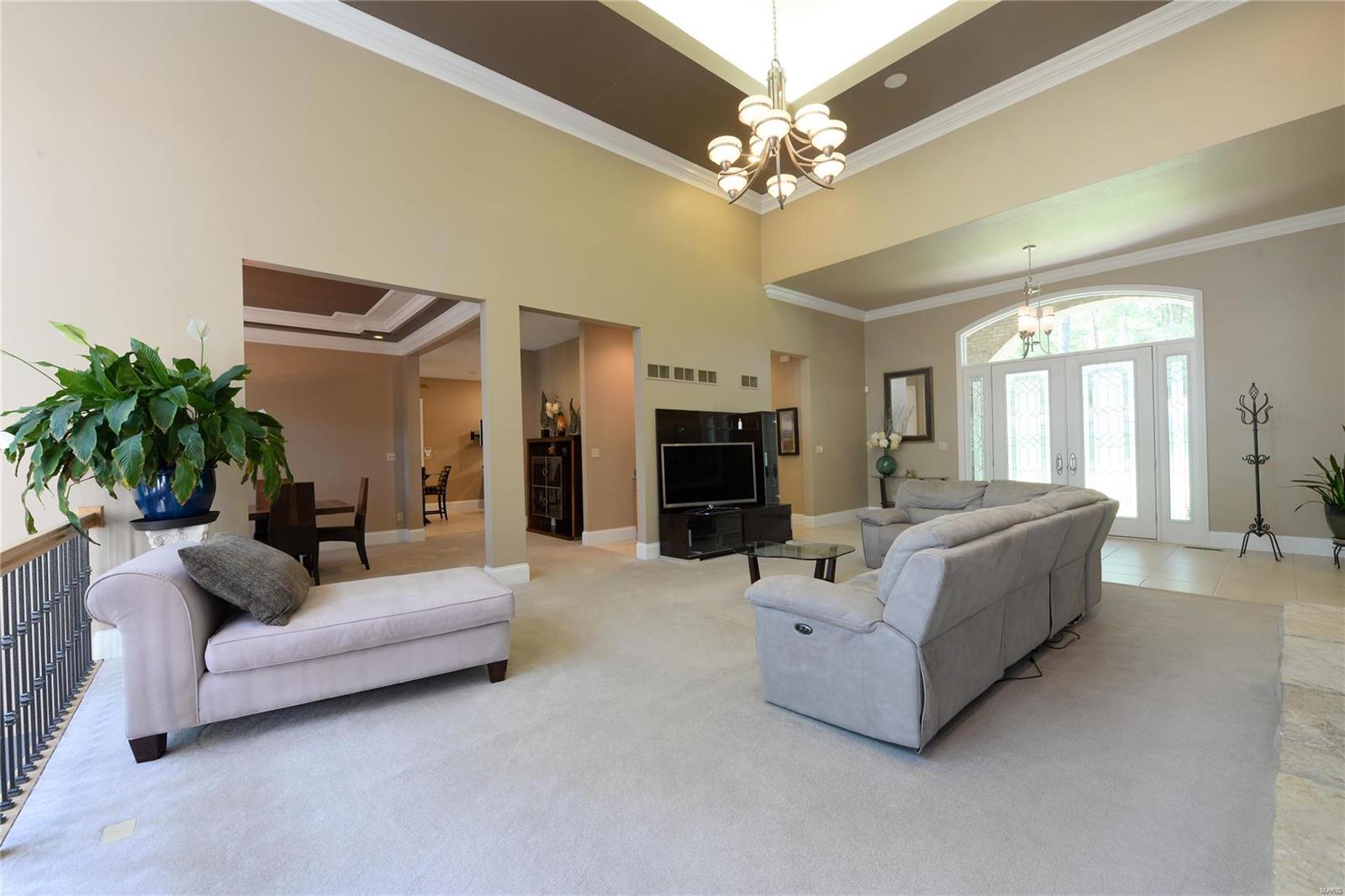 809 Wildflower Valley Road High Ridge, MO 63049 - Photo 3 of 68