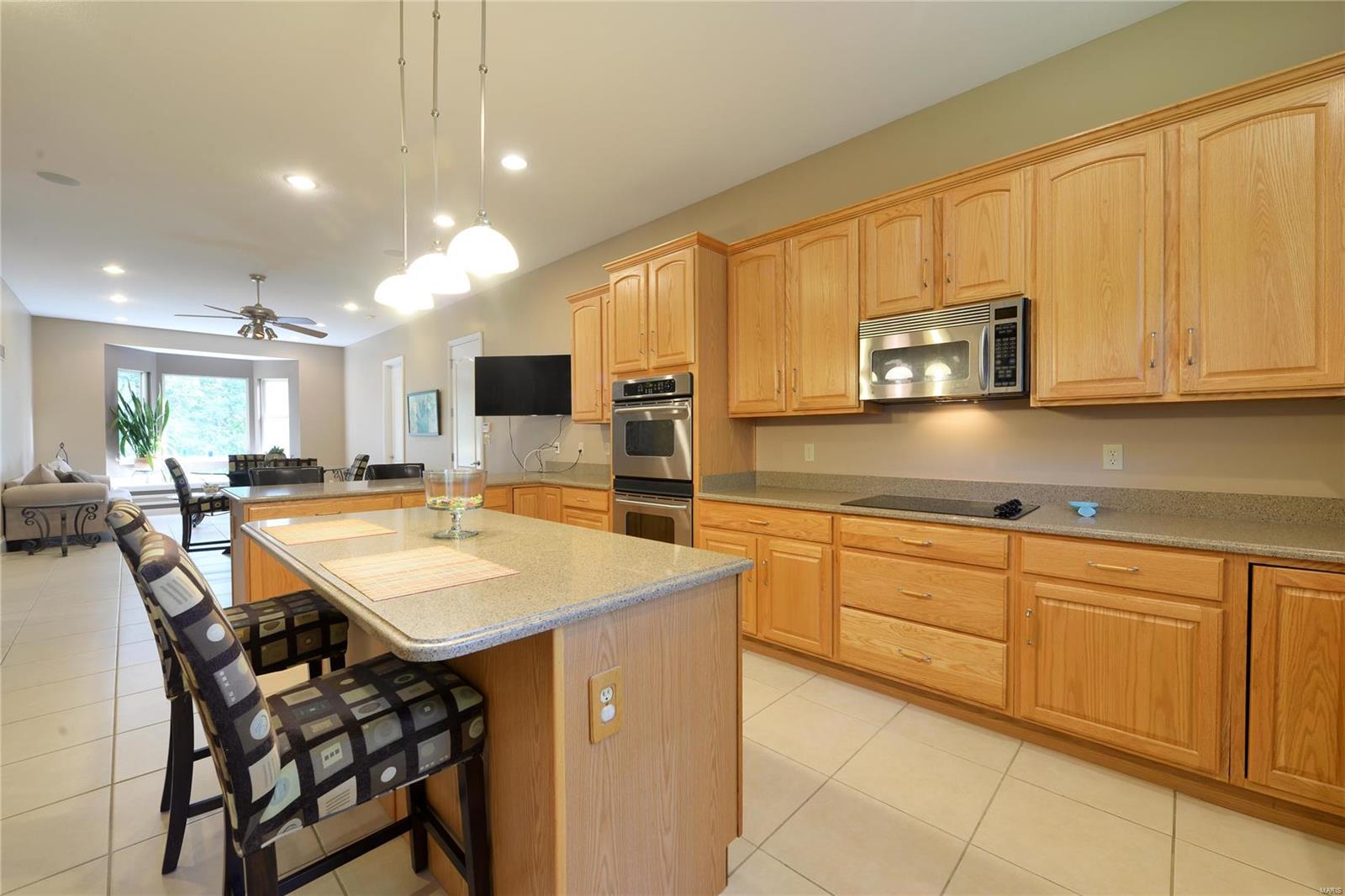 809 Wildflower Valley Road High Ridge, MO 63049 - Photo 21 of 68