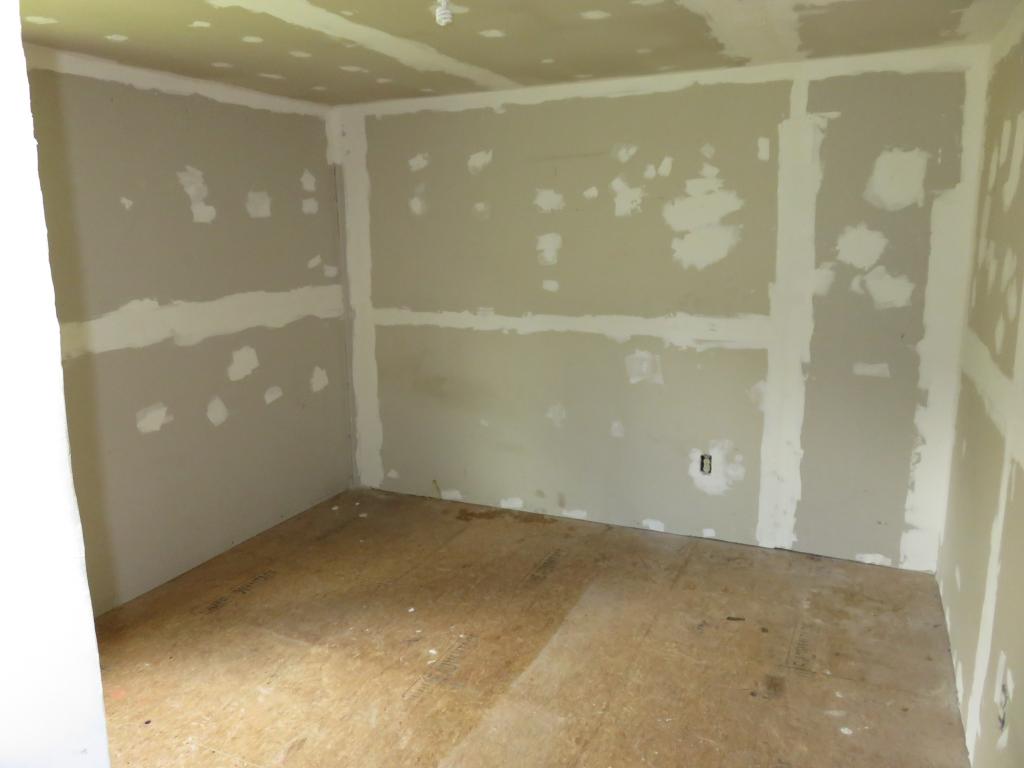 64 Mast Road Epping, NH 03042 - Photo 10 of 18