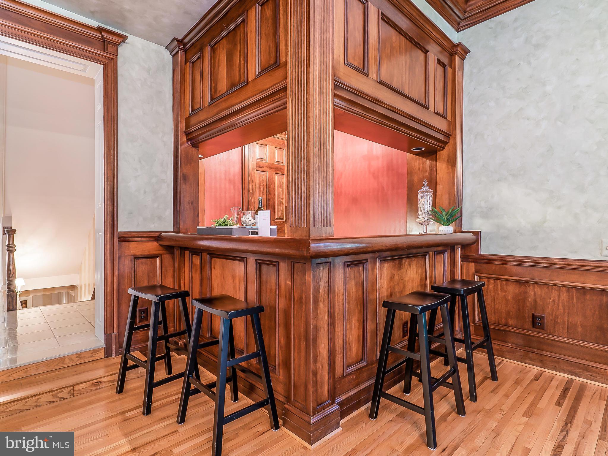 10828 Lockland Road Potomac, MD 20854 - Photo 35 of 56