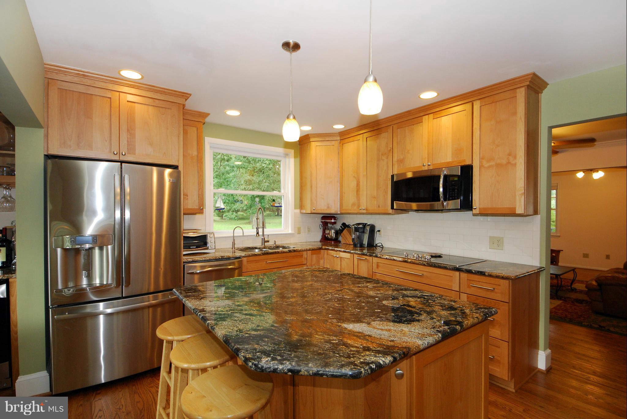1307 Mayo Road Edgewater, MD 21037 - Photo 5 of 20 Kitchen has granite counters