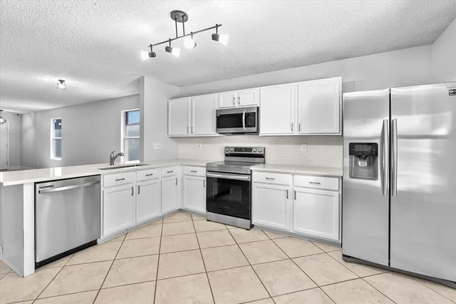 $2,295 | 1014 Mazourka Drive, Arlington, TX 76001