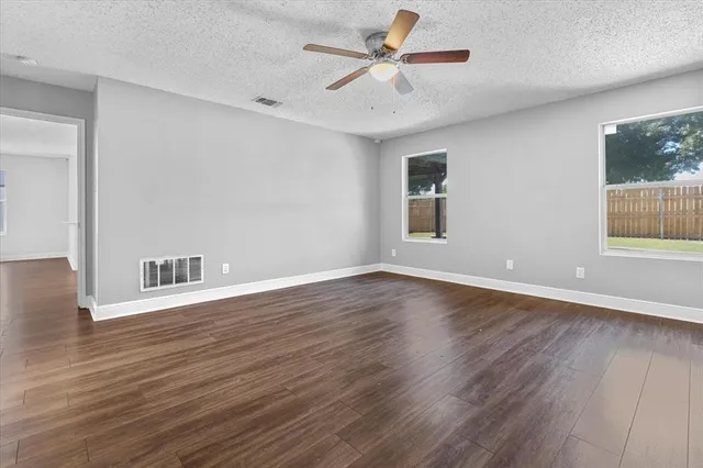 $2,295 | 1014 Mazourka Drive, Arlington, TX 76001