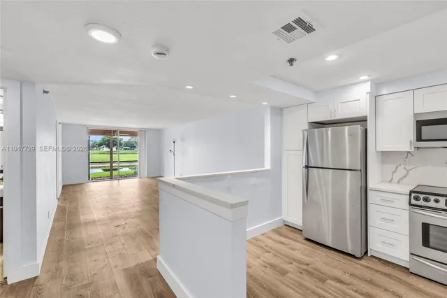 $2,300 | 3100 West Rolling Hills Circle, Unit 109, Davie, FL 33328