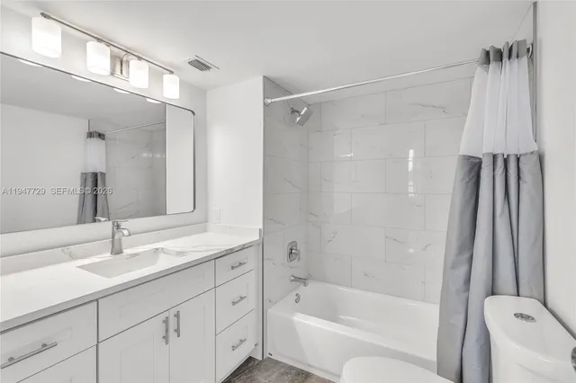 $2,300 | 3100 West Rolling Hills Circle, Unit 109, Davie, FL 33328