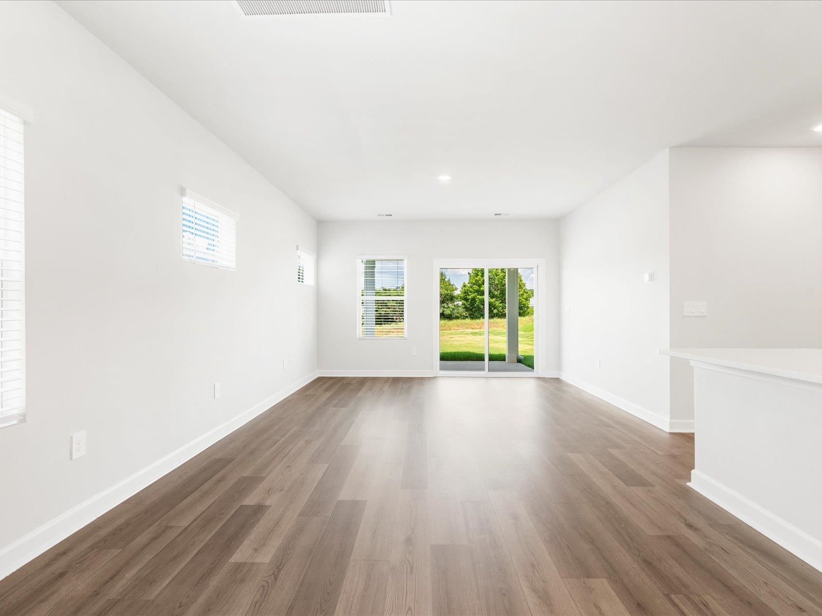 709 Whitebark Drive Pendleton, SC 29670 - Photo 3 of 35