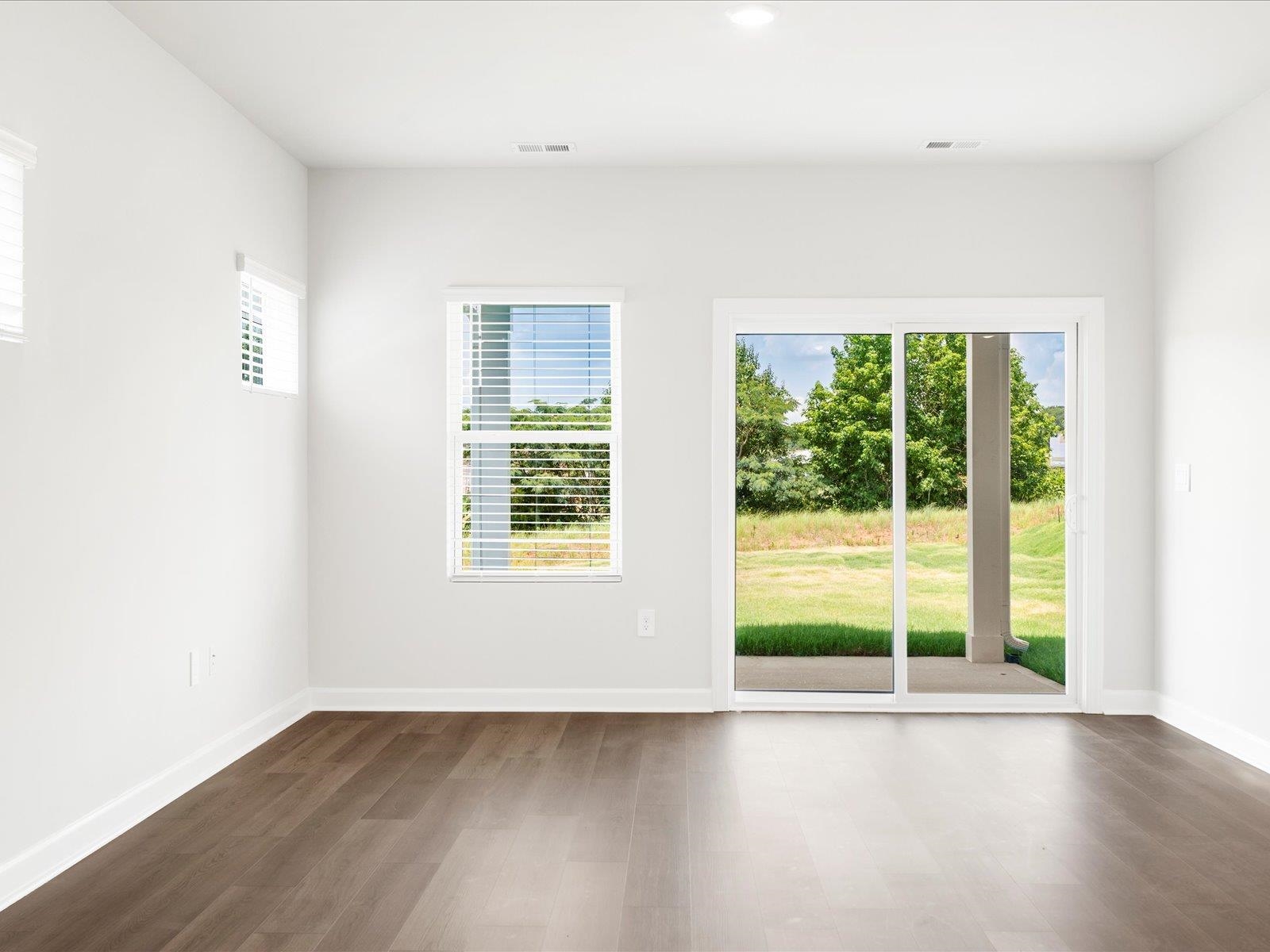 709 Whitebark Drive Pendleton, SC 29670 - Photo 4 of 35