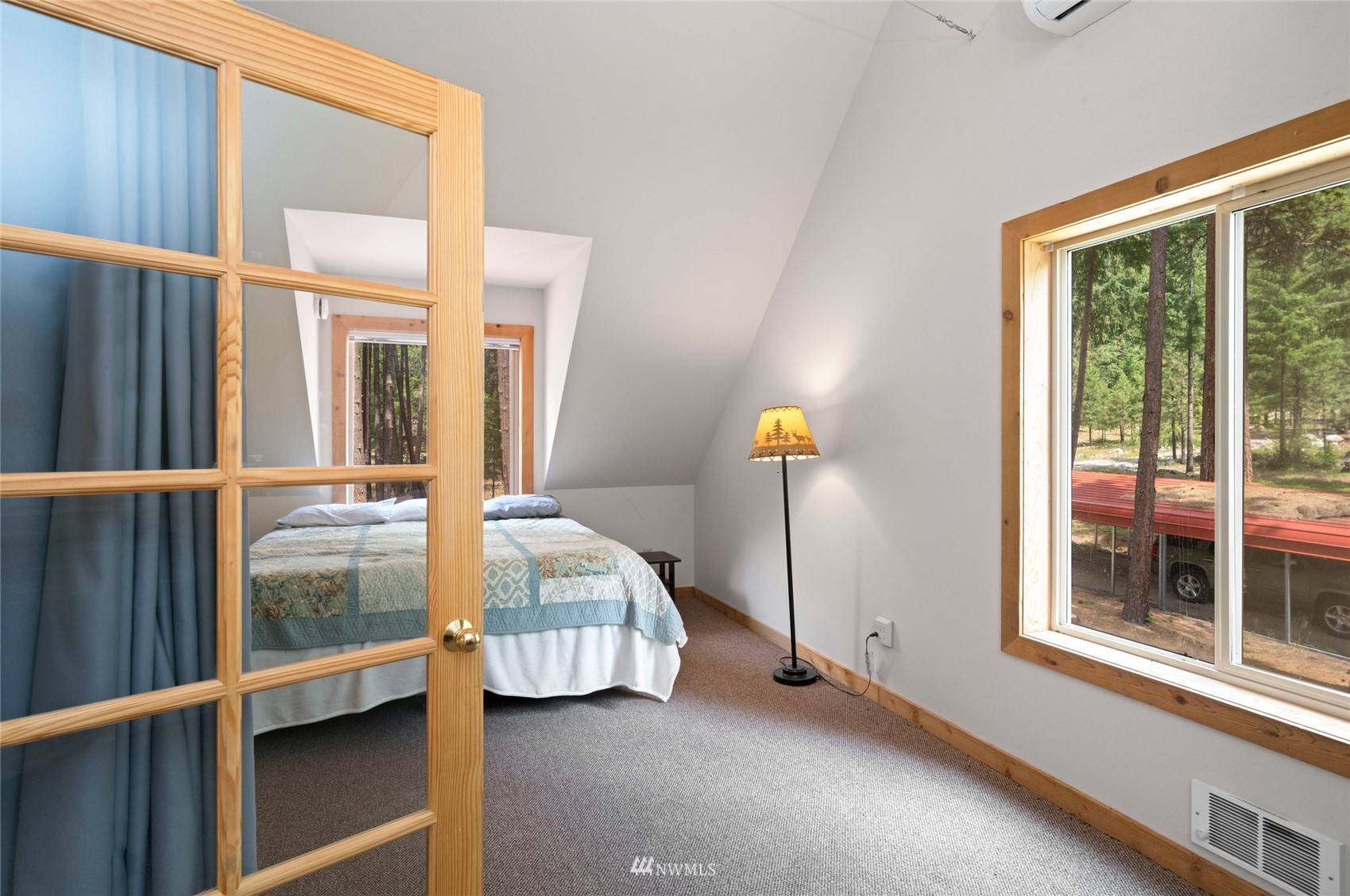 15350 Entiat River Road Entiat, WA 98822 - Photo 37 of 40