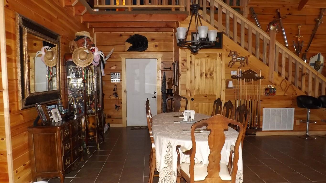 1042 Pin Hook Road, Unit 9 Spring City, TN 37381 - Photo 17 of 45 dining area (Medium)