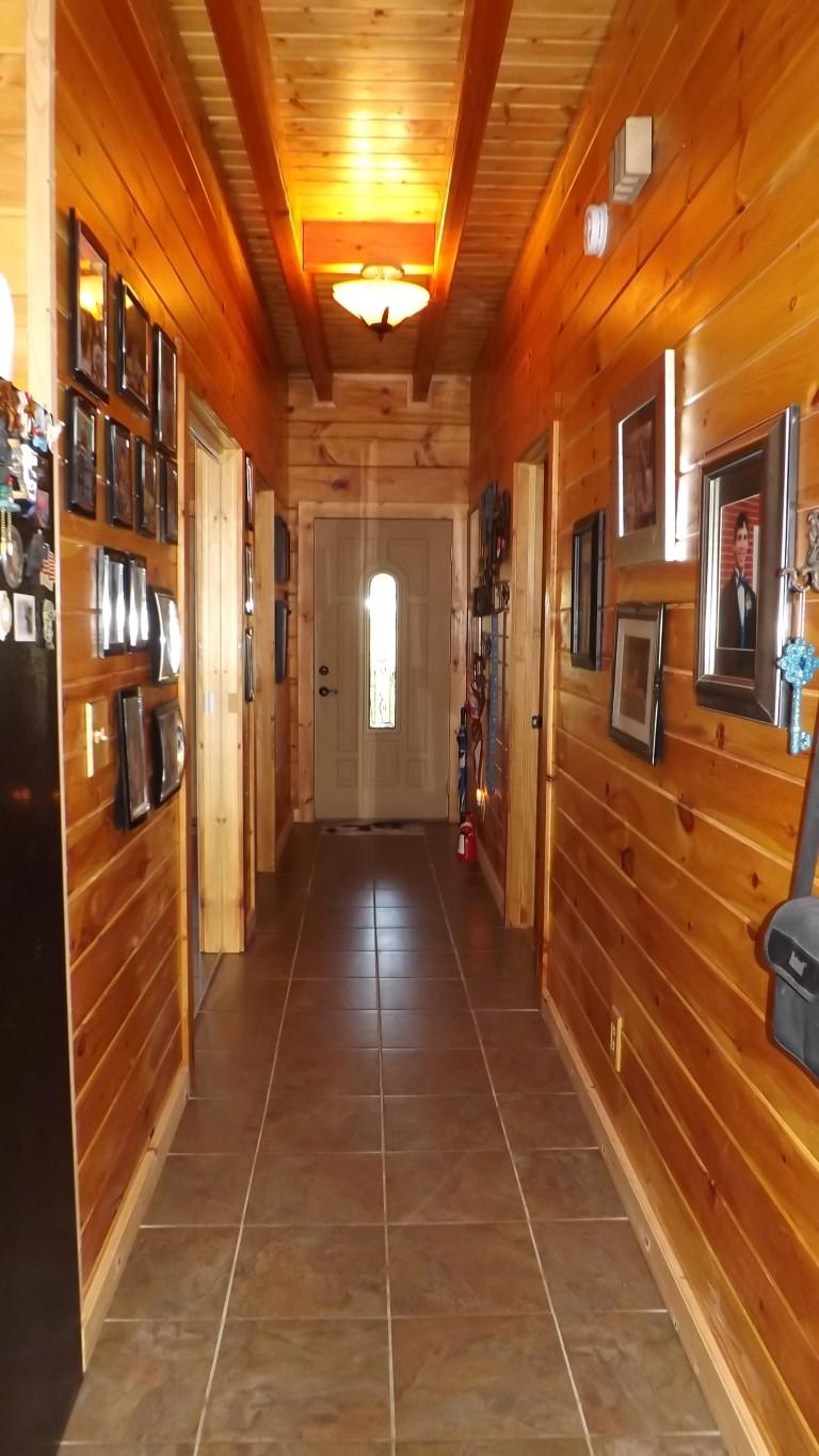 1042 Pin Hook Road, Unit 9 Spring City, TN 37381 - Photo 7 of 45 entry hall (Medium)