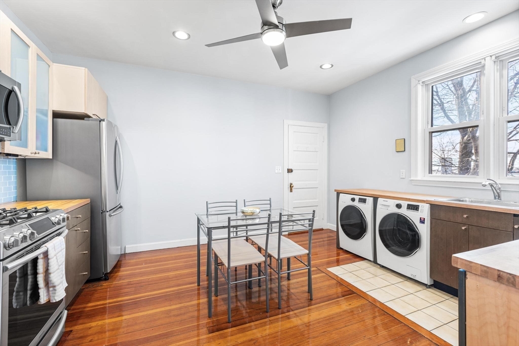 53 Mt Ida Road, Unit 2 Boston, MA 02122 - Photo 8 of 21 Gallery Image 8