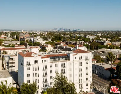 $17,000 | 1302 North Sweetzer Avenue, Unit 602, West Hollywood, CA 90069