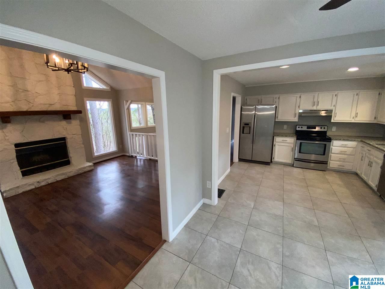 525 Bennett Drive Alabaster, AL 35007 - Photo 9 of 50