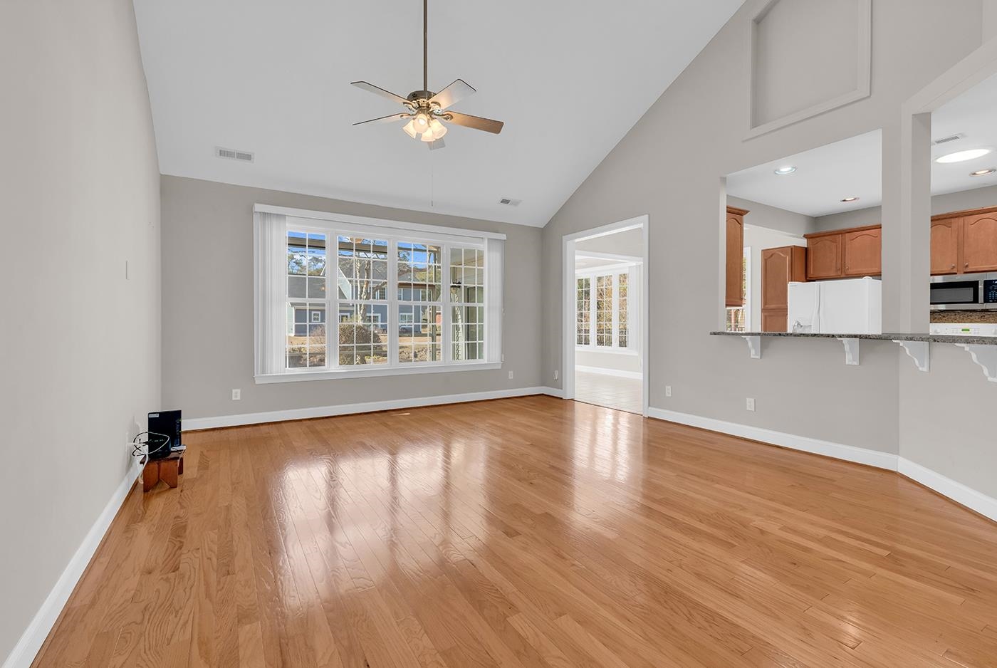 23 Easter Lilly Court Murrells Inlet, SC 29576 - Photo 2 of 46