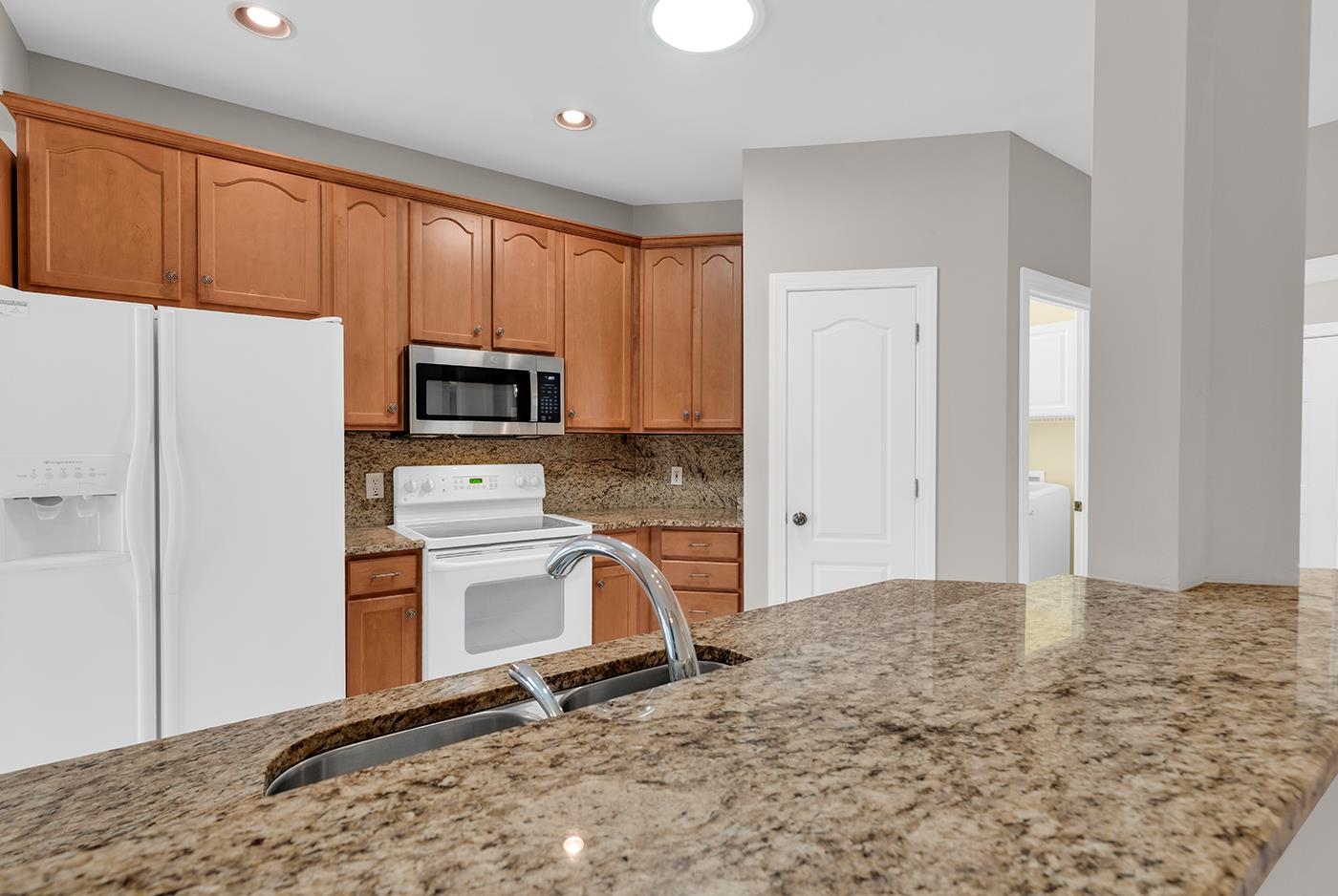 23 Easter Lilly Court Murrells Inlet, SC 29576 - Photo 8 of 46