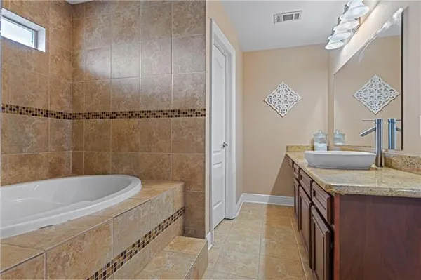 $225,000 | 4524 Ehrhard Drive, Meraux, LA 70075