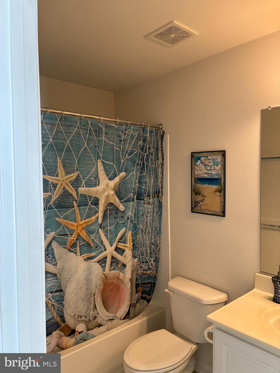 34825 Capstan Lane Lewes, DE 19958 - Photo 20 of 24 a bathroom with a toilet and a shower