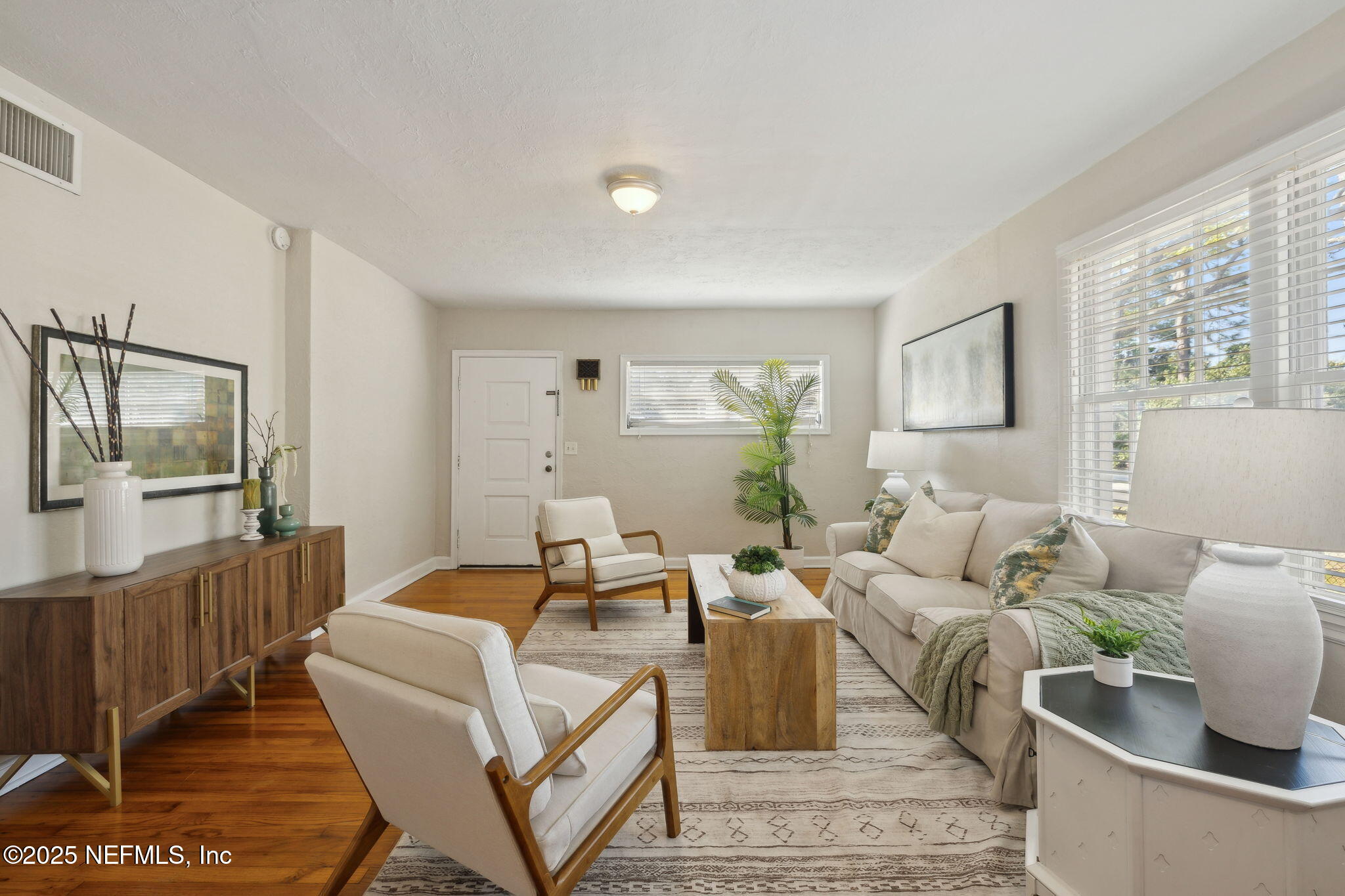 6-web-or-mls-2115 Kingswood Rd (10 of 10