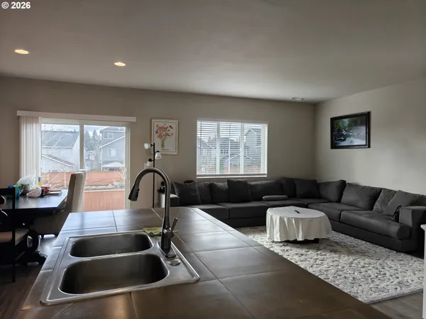 $559,000 | 15920 Southeast Starling Court, Clackamas, OR 97015
