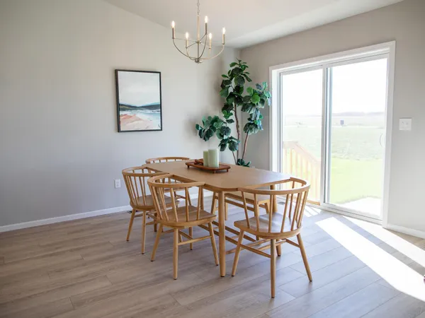 $499,999 | 10219 73rd Street South, Horace, ND 58047