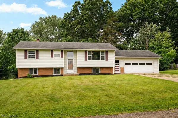 $269,900 | 1450 Lambert Street, Alliance, OH 44601