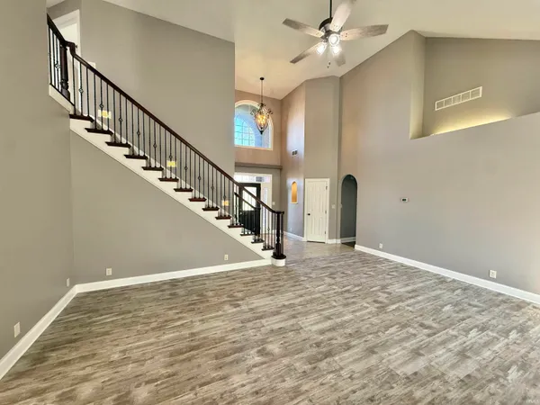 $745,000 | 7777 Scottsdale Drive, Newburgh, IN 47630