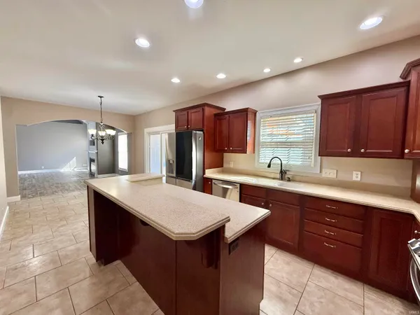 $745,000 | 7777 Scottsdale Drive, Newburgh, IN 47630