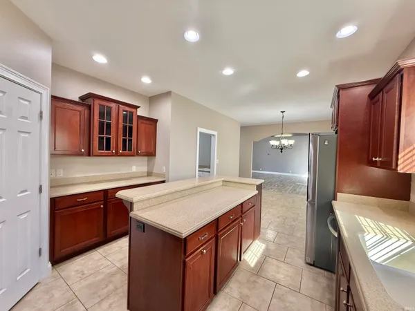 $745,000 | 7777 Scottsdale Drive, Newburgh, IN 47630