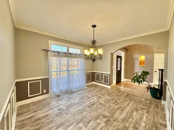 $714,900 | 7777 Scottsdale Drive, Newburgh, IN 47630