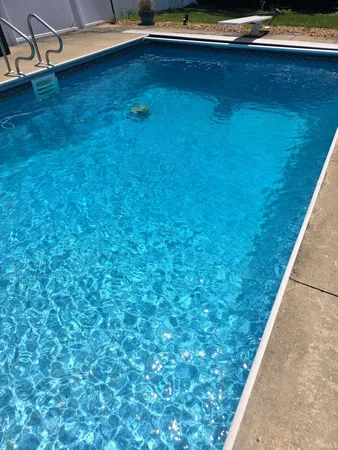 $714,900 | 7777 Scottsdale Drive, Newburgh, IN 47630