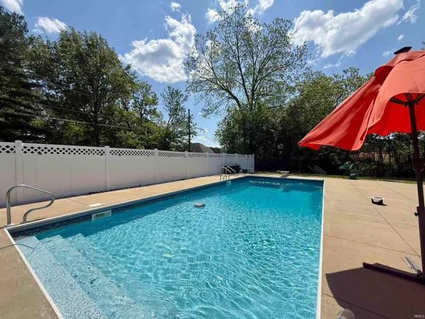 $714,900 | 7777 Scottsdale Drive, Newburgh, IN 47630