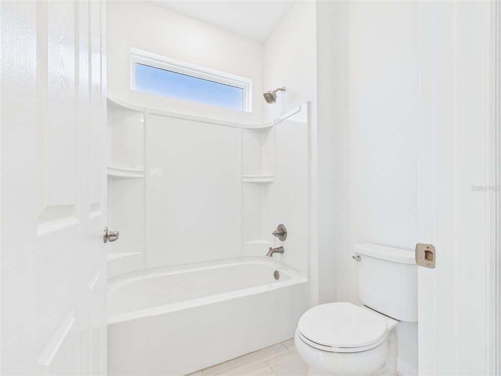 7687 Southwest 63rd Pl Road Ocala, FL 34474 - Photo 14 of 65