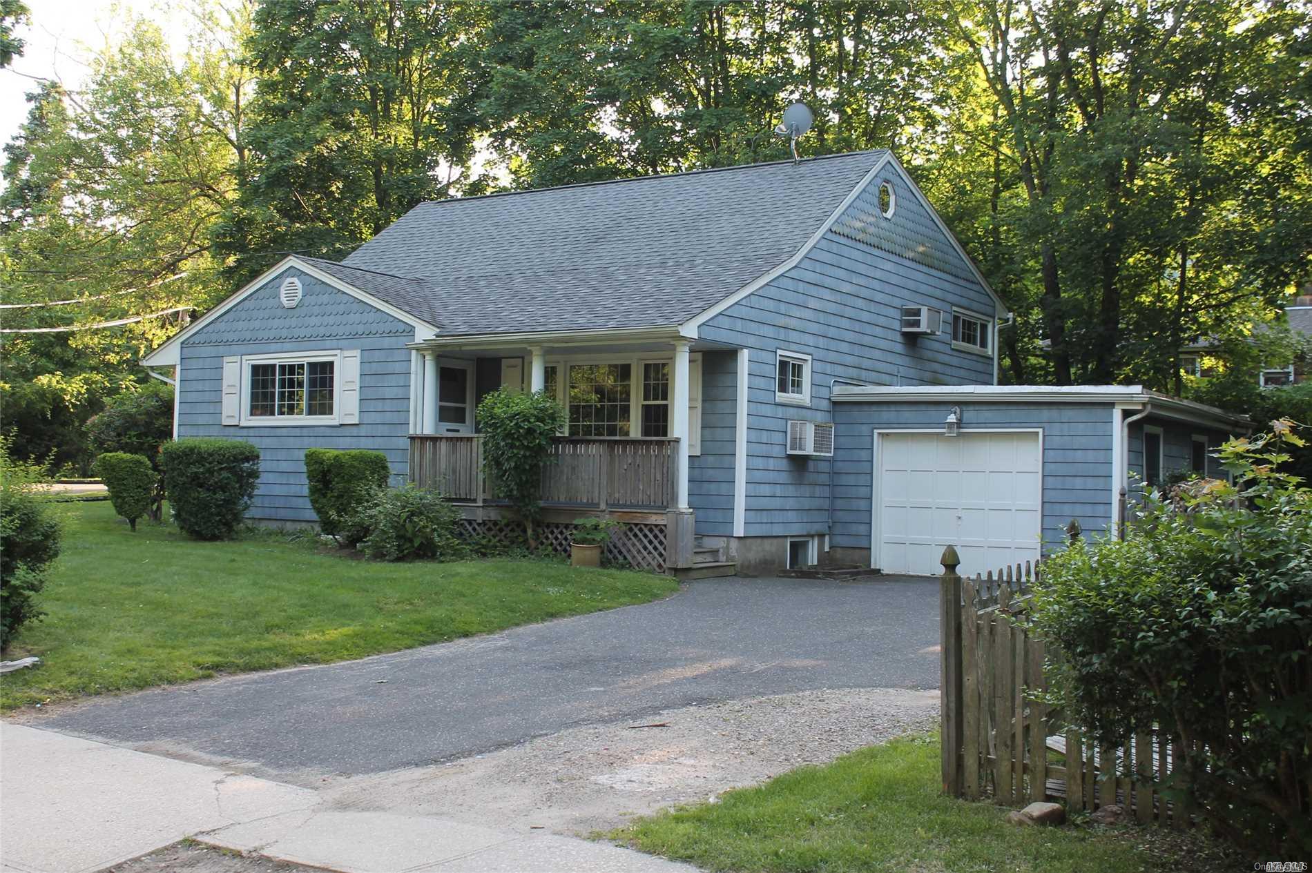 52 Gnarled Hollow Road Setauket, NY 11733 - Photo 1 of 1 Gallery Image 1